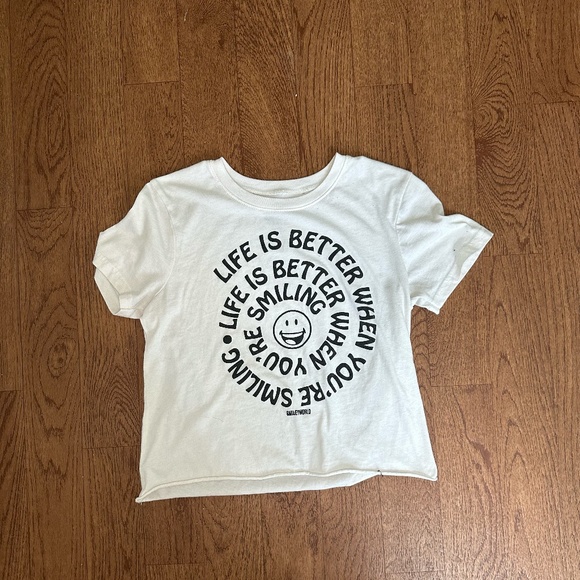 Casual Crop Top - Picture 1 of 4